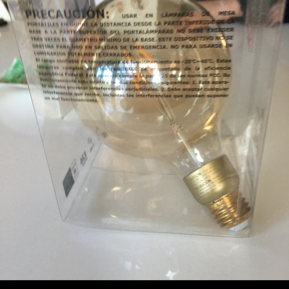 Ikea Lunnom 400 lm LED Lightbulb